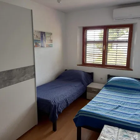 Apartment Apartman Marina - Vrilo